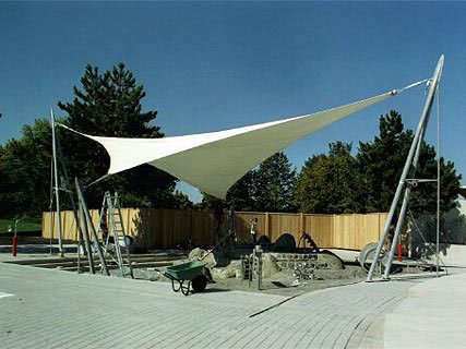 Sunshade for an open-air swimming pool at Ergomar 